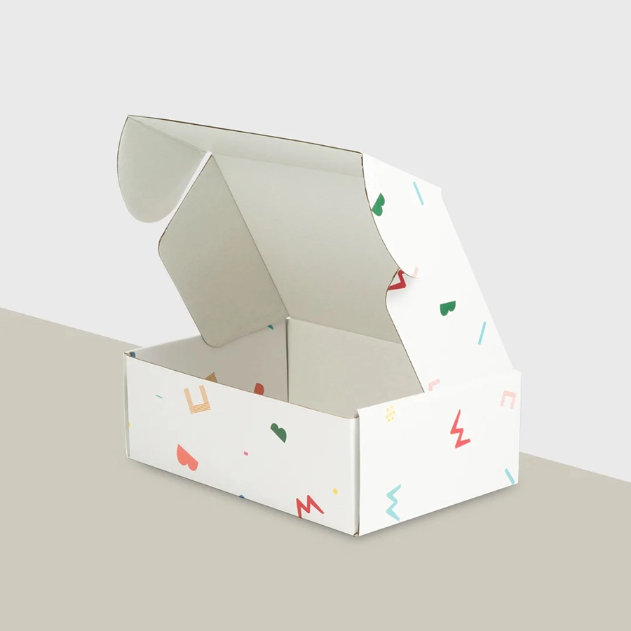custom-white-mailer-boxes
