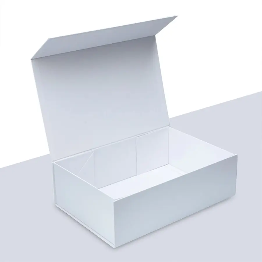 white-magnetic-closure-boxes