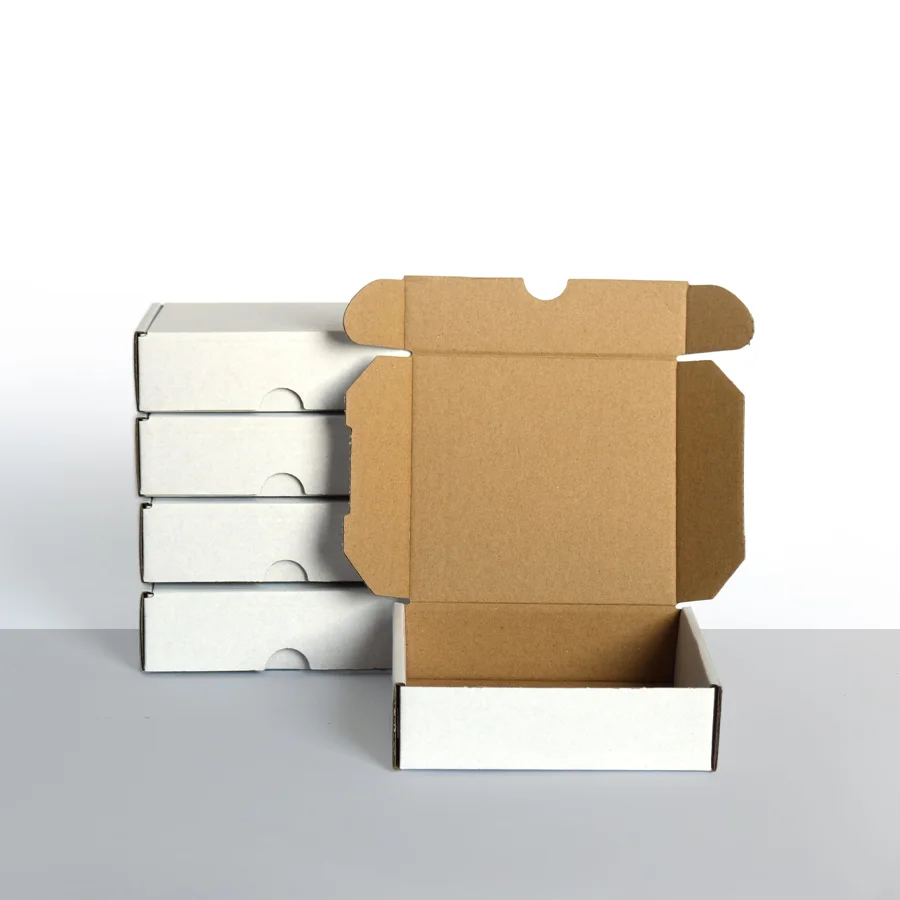 white-boxes-for-shipping